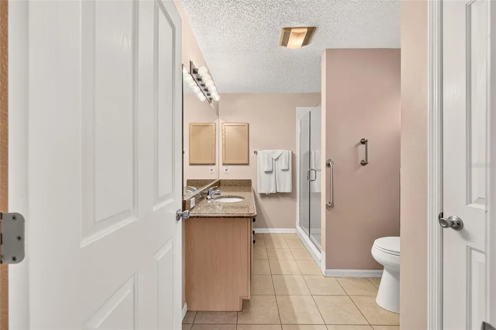 16947 SE 93RD CUTHBERT CIRCLE The Villages, FL 32162