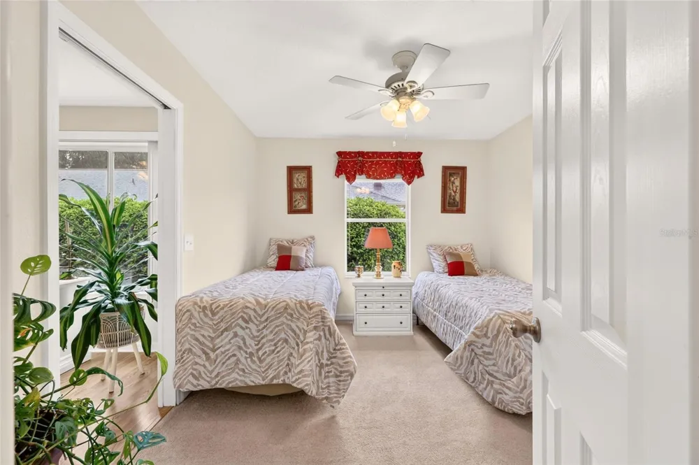 16947 SE 93RD CUTHBERT CIRCLE The Villages, FL 32162