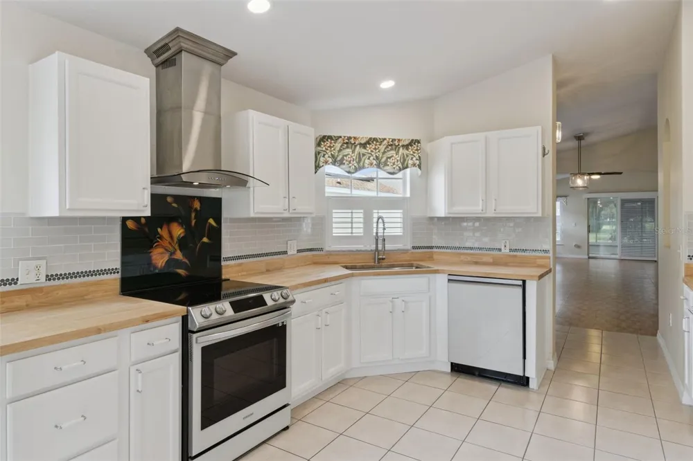 205 BELL TOWER CROSSING WEST Poinciana, FL 34759