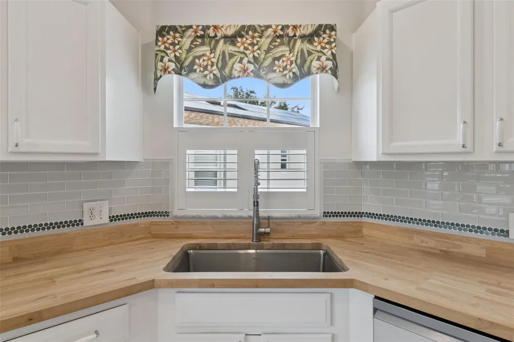 205 BELL TOWER CROSSING WEST Poinciana, FL 34759