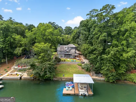 918 Eagle DR