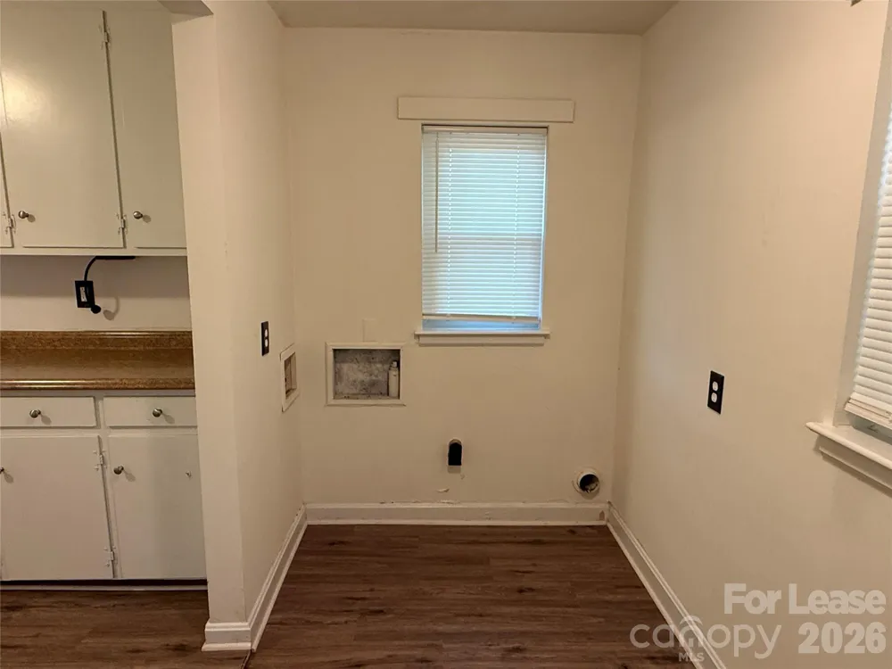 6009 Monteith Drive Charlotte, NC 28213