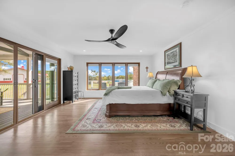 1260A Beaver Island Trail Road Walnut Cove, NC 27052