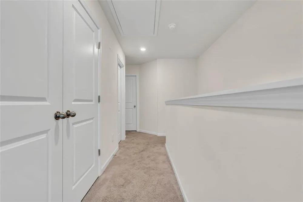 3470 Lakeview Creek Stonecrest, GA 30038