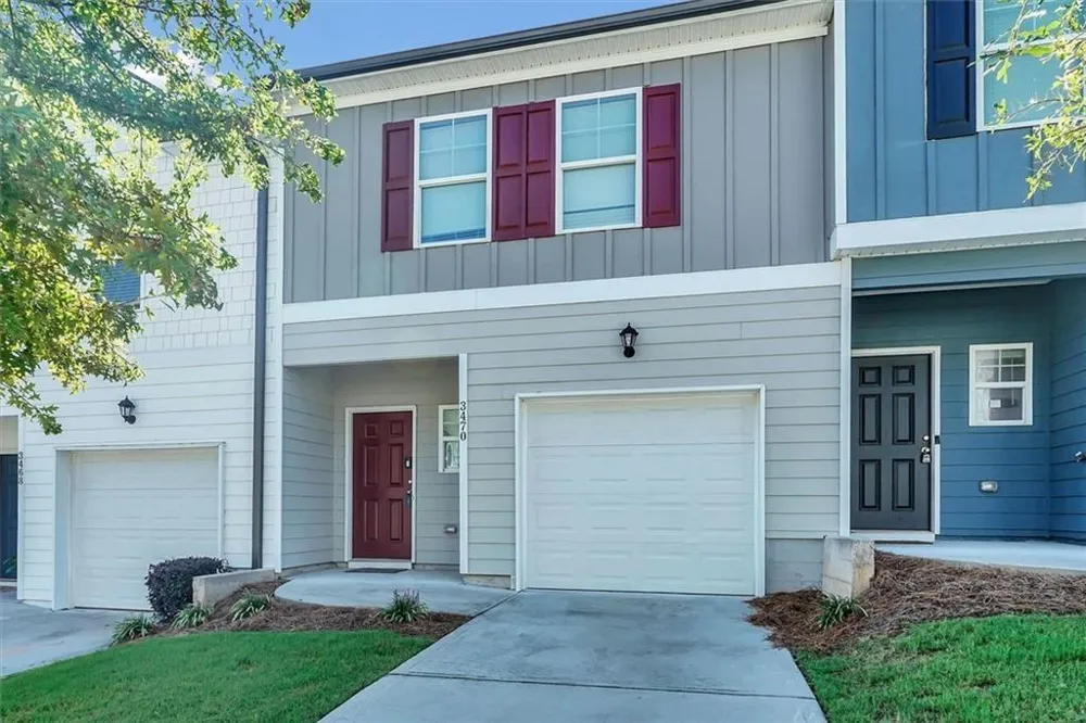 3470 Lakeview Creek Stonecrest, GA 30038