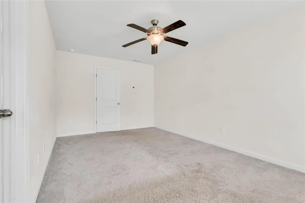 3470 Lakeview Creek Stonecrest, GA 30038