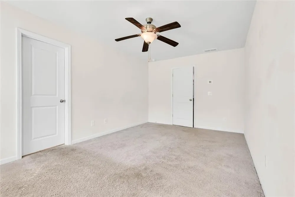 3470 Lakeview Creek Stonecrest, GA 30038