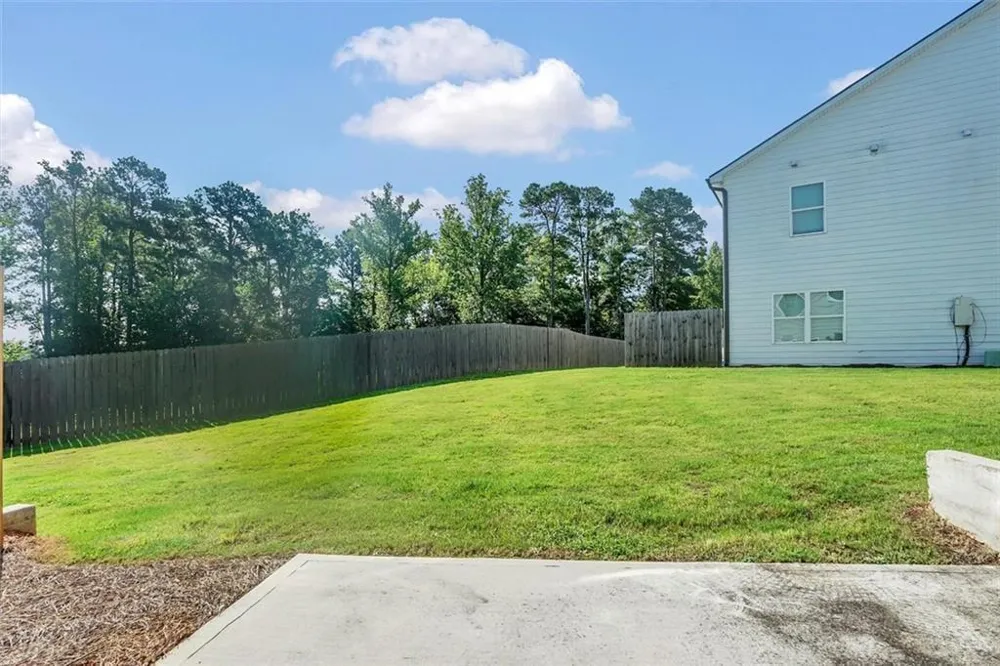 3470 Lakeview Creek Stonecrest, GA 30038