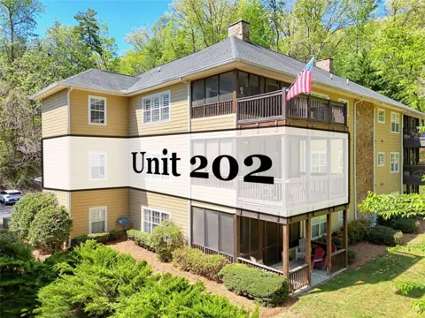 146 Gleneagle Court #202E