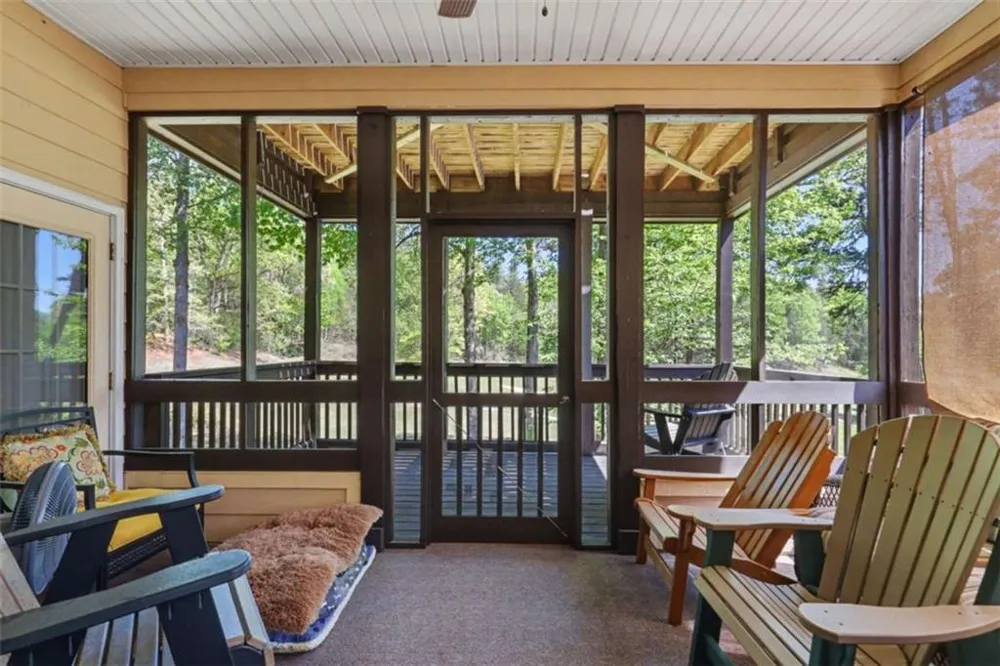 146 Gleneagle Court #202E Clayton, GA 30525