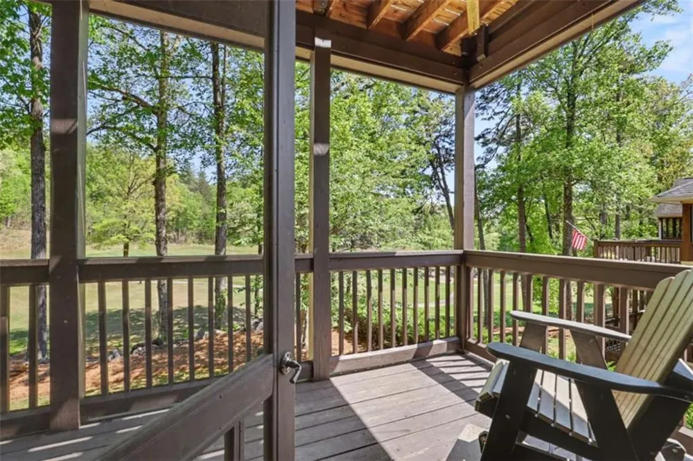 146 Gleneagle Court #202E Clayton, GA 30525
