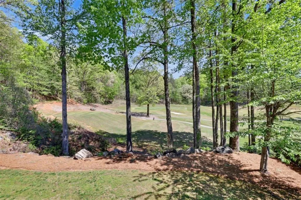 146 Gleneagle Court #202E Clayton, GA 30525