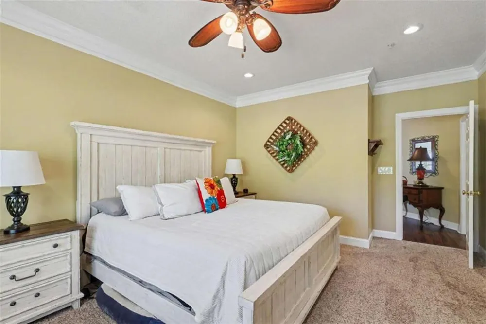 146 Gleneagle Court #202E Clayton, GA 30525