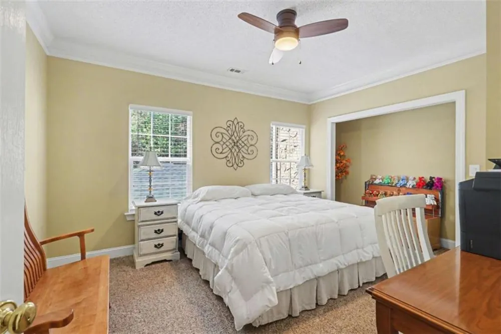 146 Gleneagle Court #202E Clayton, GA 30525