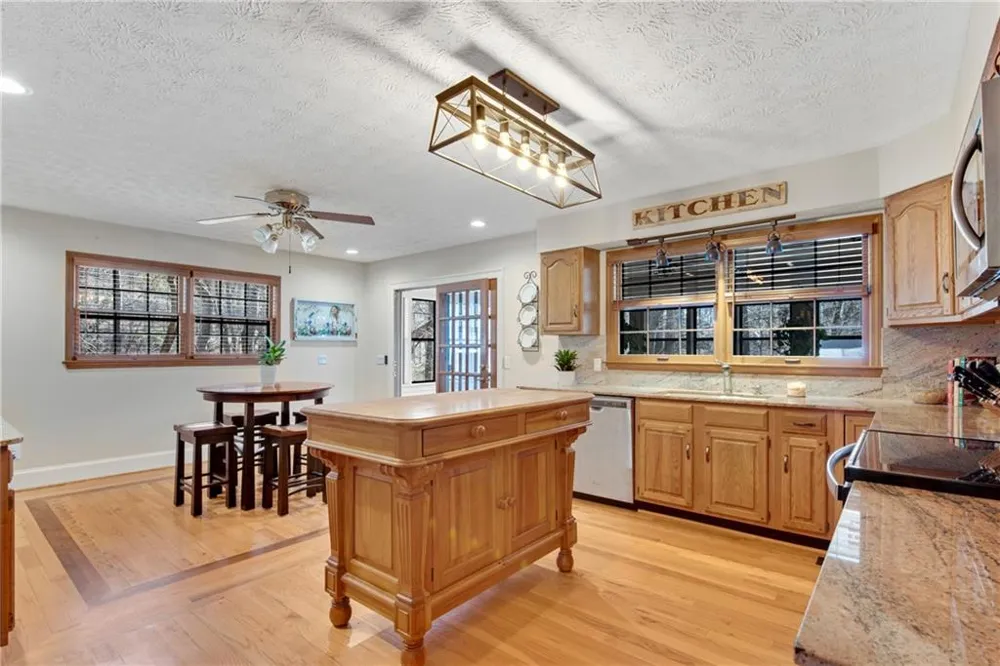 248 Duffer Drive Jasper, GA 30143