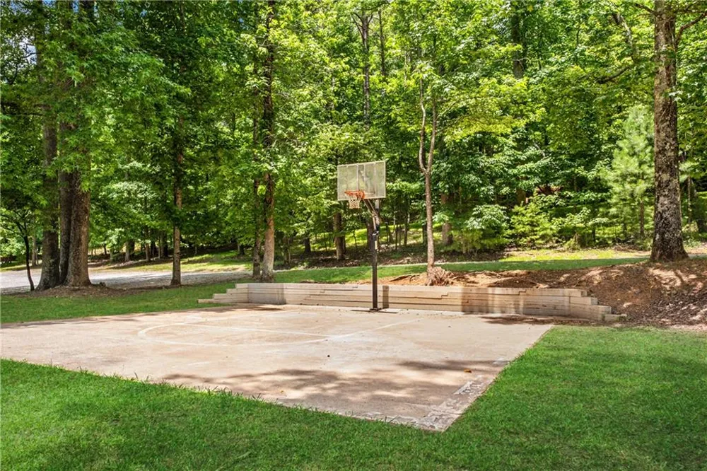 248 Duffer Drive Jasper, GA 30143