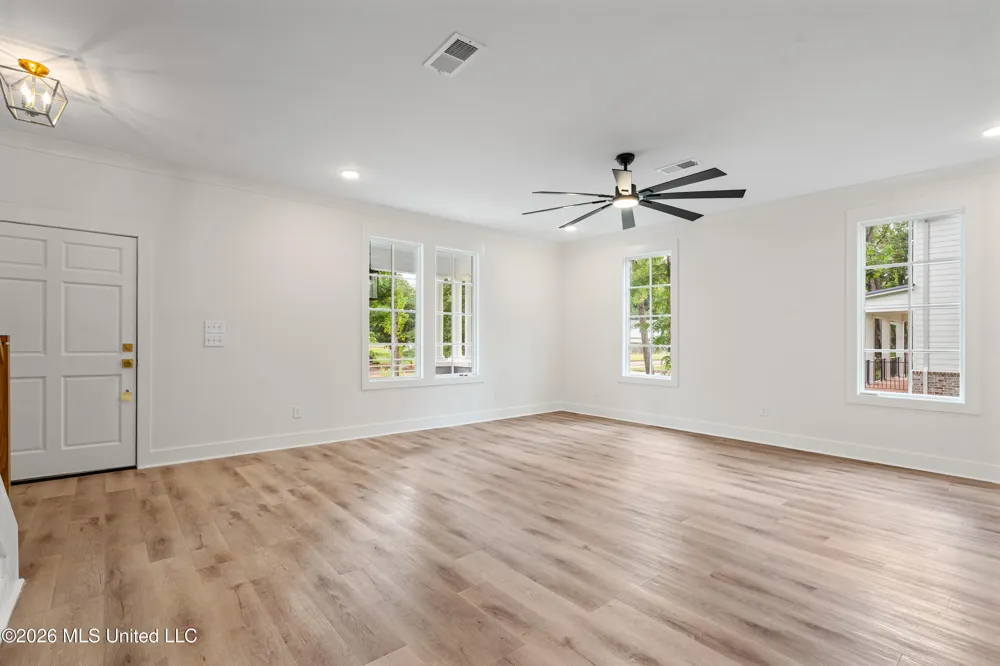 2133 Timber Lane Hernando, MS 38632