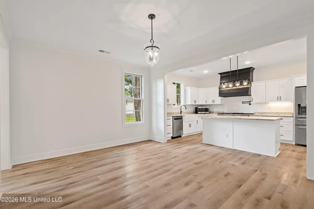 2133 Timber Lane Hernando, MS 38632