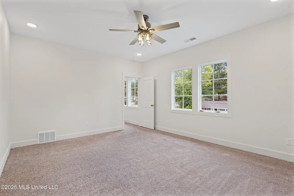 2133 Timber Lane Hernando, MS 38632