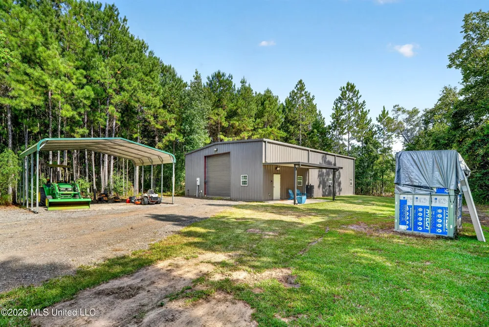 90 Boaz Place Picayune, MS 39466