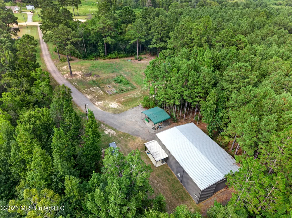90 Boaz Place Picayune, MS 39466