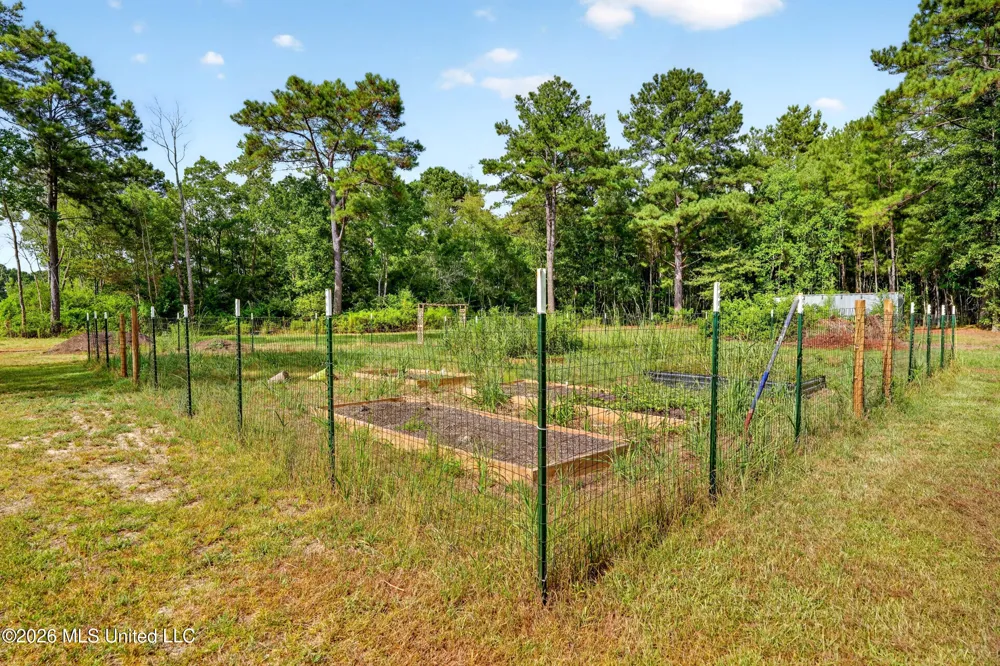 90 Boaz Place Picayune, MS 39466