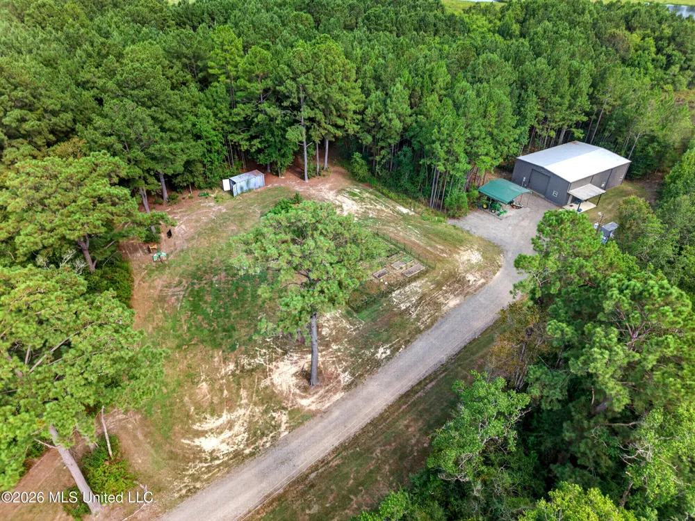 90 Boaz Place Picayune, MS 39466
