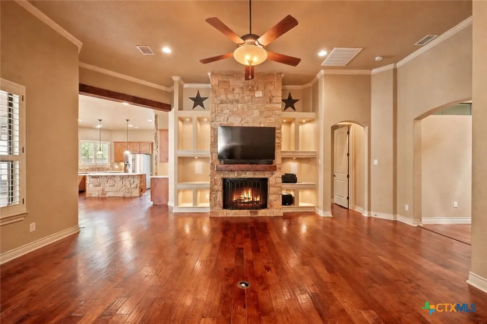 920 Gruene Spring New Braunfels, TX 78130