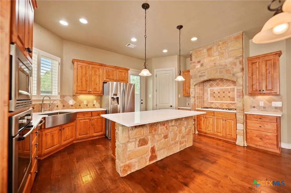 920 Gruene Spring New Braunfels, TX 78130