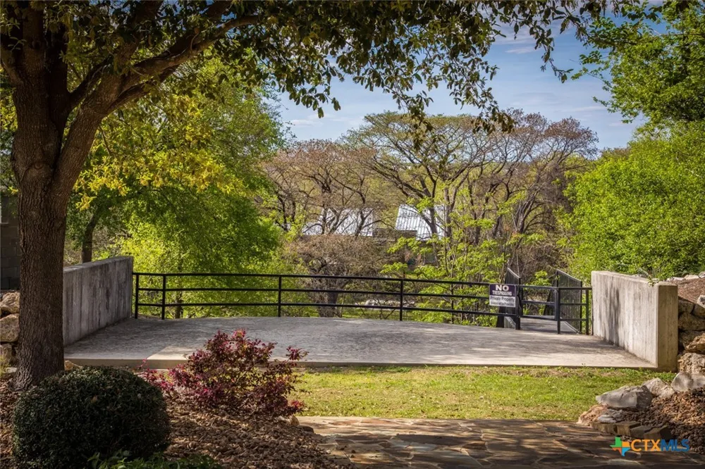 920 Gruene Spring New Braunfels, TX 78130