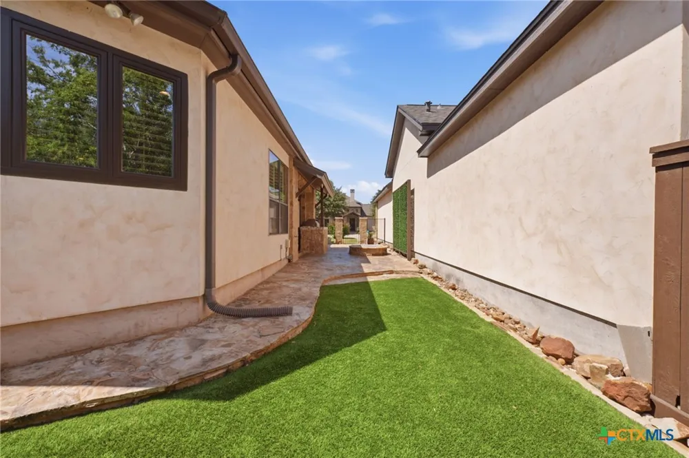 920 Gruene Spring New Braunfels, TX 78130