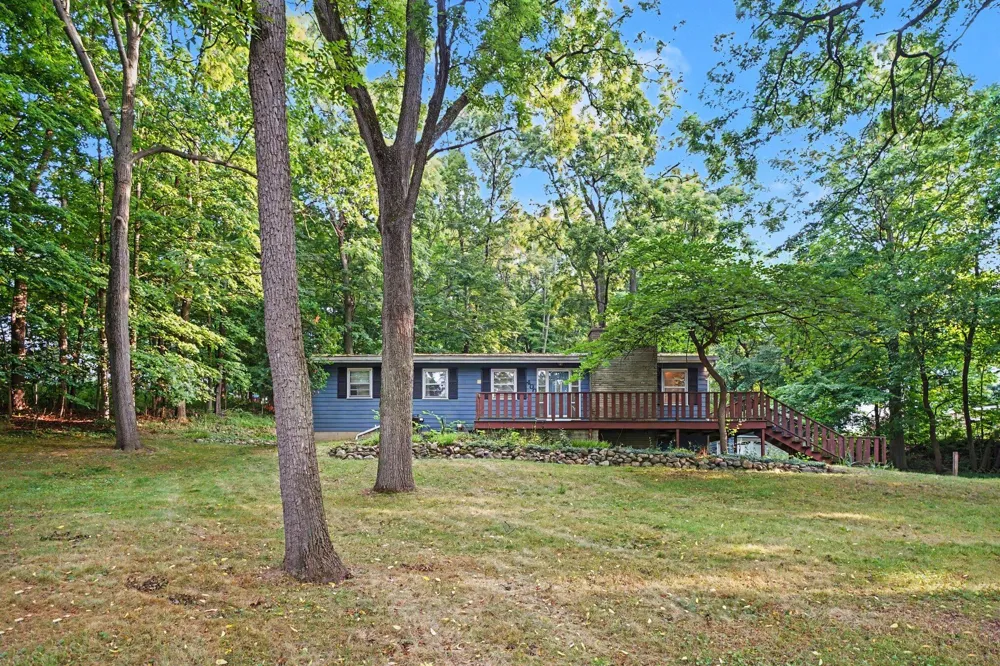 400 W Jackson Street Augusta, MI 49012