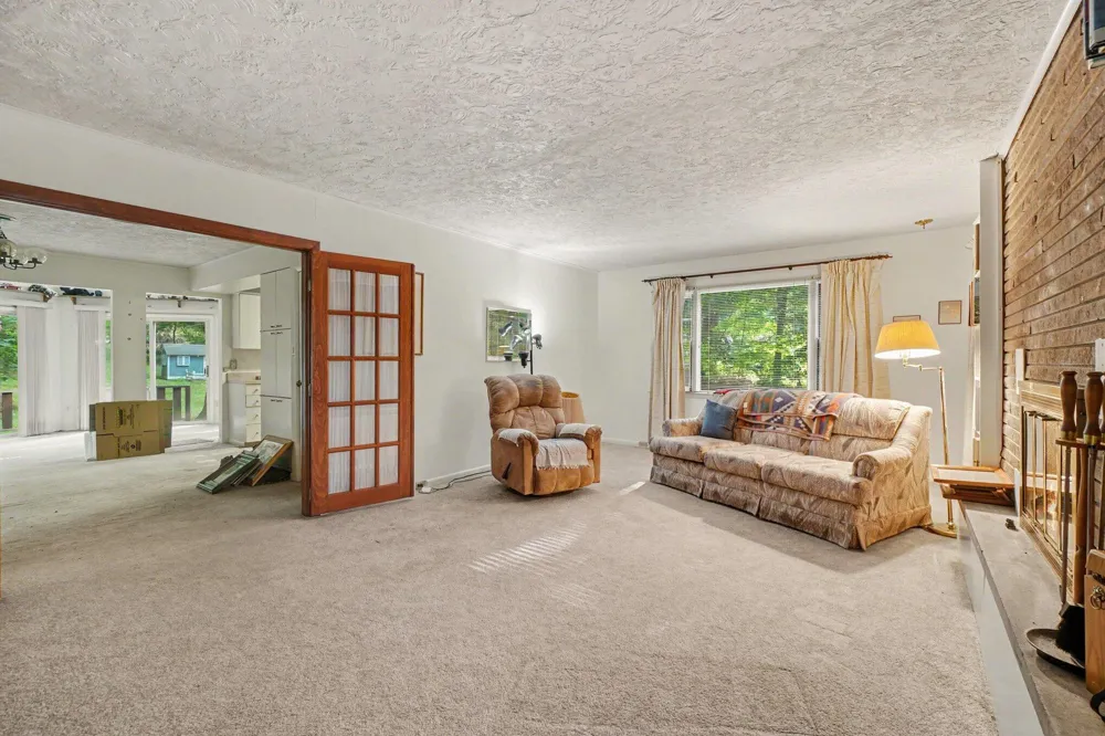 400 W Jackson Street Augusta, MI 49012