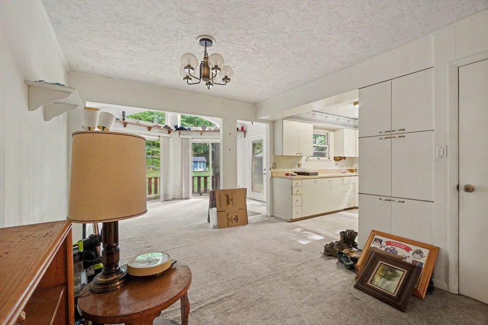 400 W Jackson Street Augusta, MI 49012