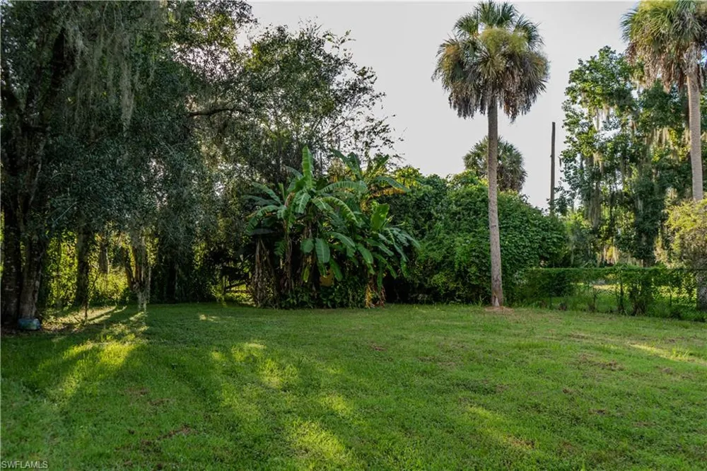 780 Washington Ave Labelle, FL 33935