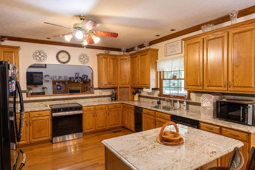 443 Tigues Creek Road Dayton, TN 37321