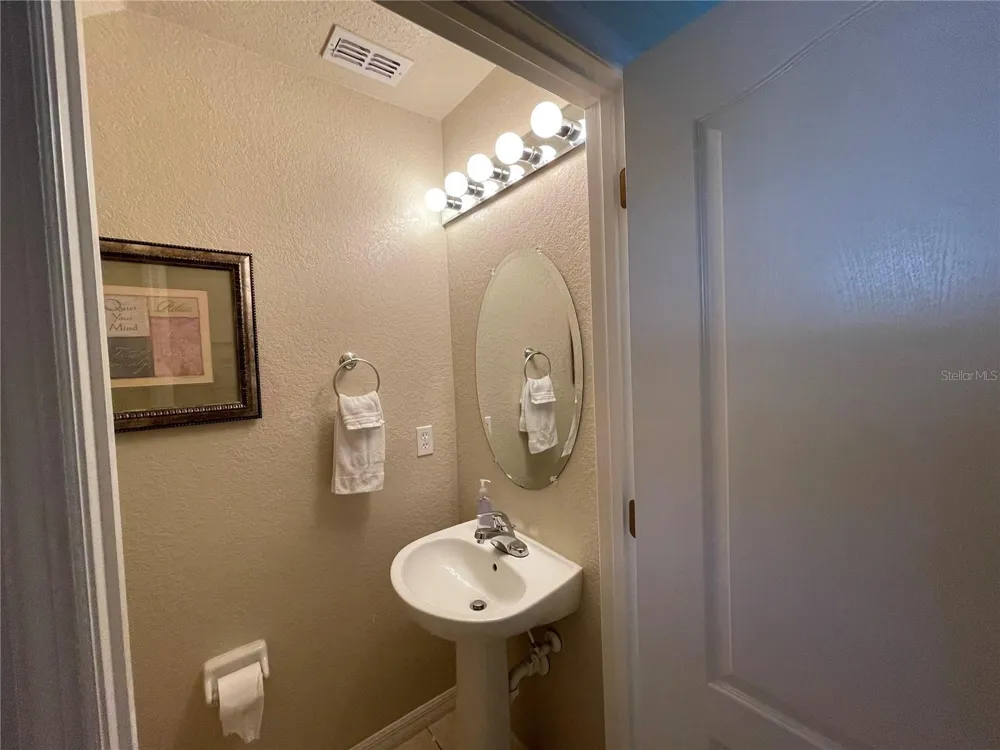 2432 CARAVELLE CIRCLE Kissimmee, FL 34746