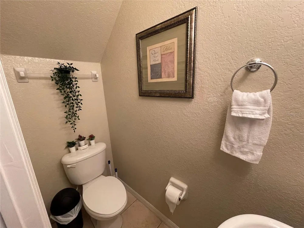 2432 CARAVELLE CIRCLE Kissimmee, FL 34746