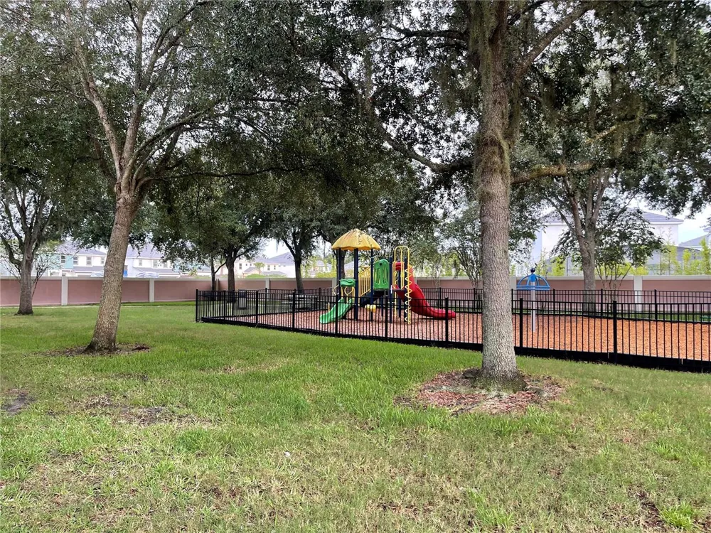 2432 CARAVELLE CIRCLE Kissimmee, FL 34746