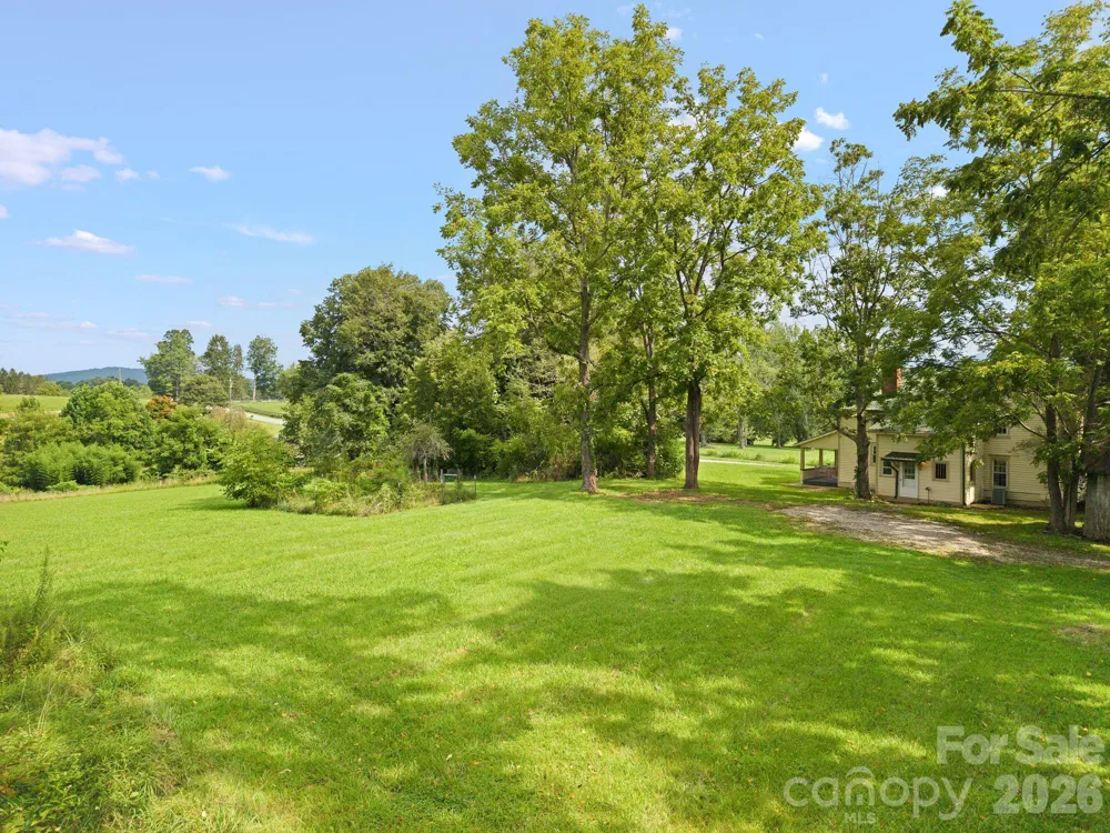 250 Justice Ridge Road Candler, NC 28715
