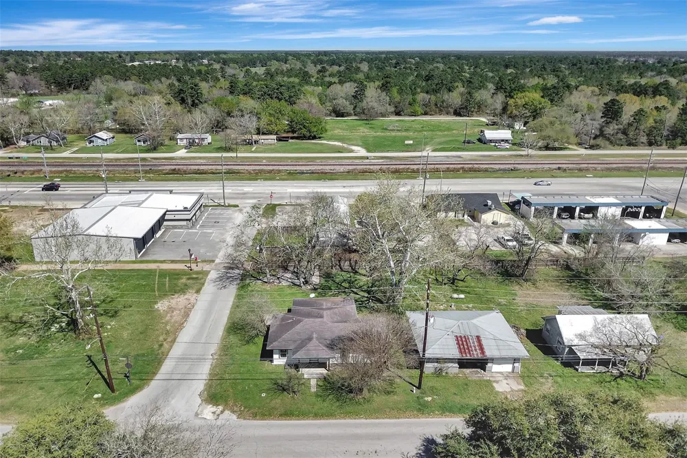 122 Commerce Street Magnolia, TX 77355