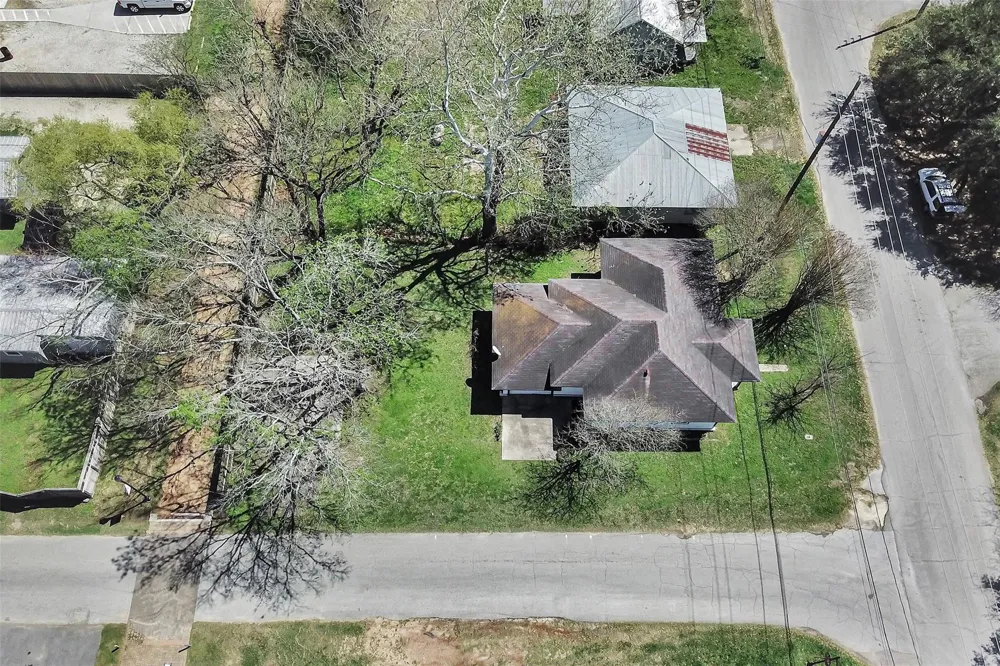 122 Commerce Street Magnolia, TX 77355