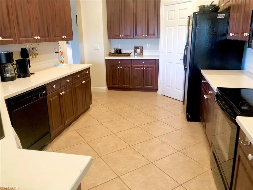 14100 Cambridge Drive #203 Fort Myers, FL 33912