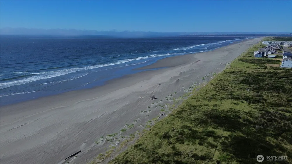1240 Sunset Beach Lane Westport, WA 98595