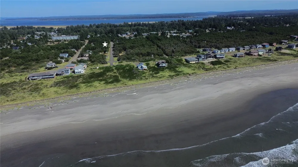 1240 Sunset Beach Lane Westport, WA 98595