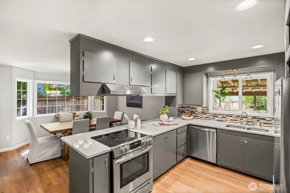 1245 6th Avenue SE Issaquah, WA 98027