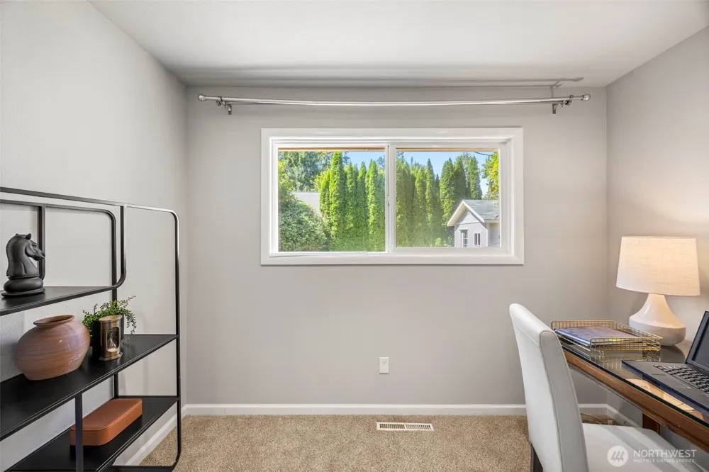 1245 6th Avenue SE Issaquah, WA 98027