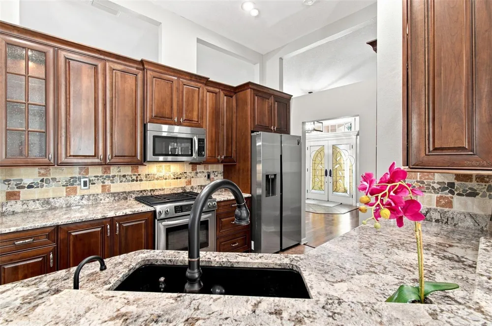 10113 CANNON DRIVE Riverview, FL 33578