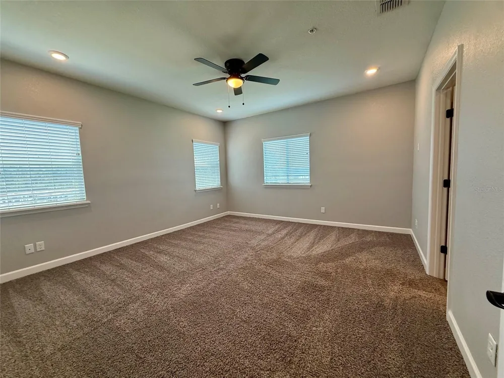 2741 SYCAMORE STREET Winter Haven, FL 33881