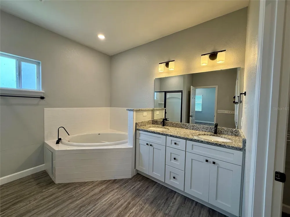 2741 SYCAMORE STREET Winter Haven, FL 33881
